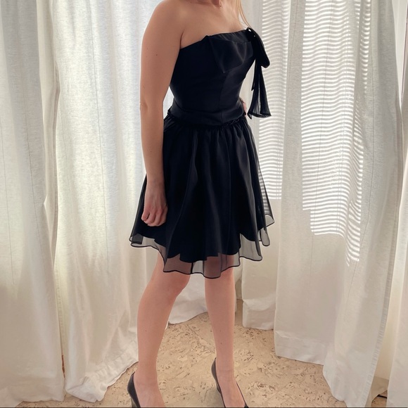 Gorgeous never worn cocktail dress - Picture 1 of 5